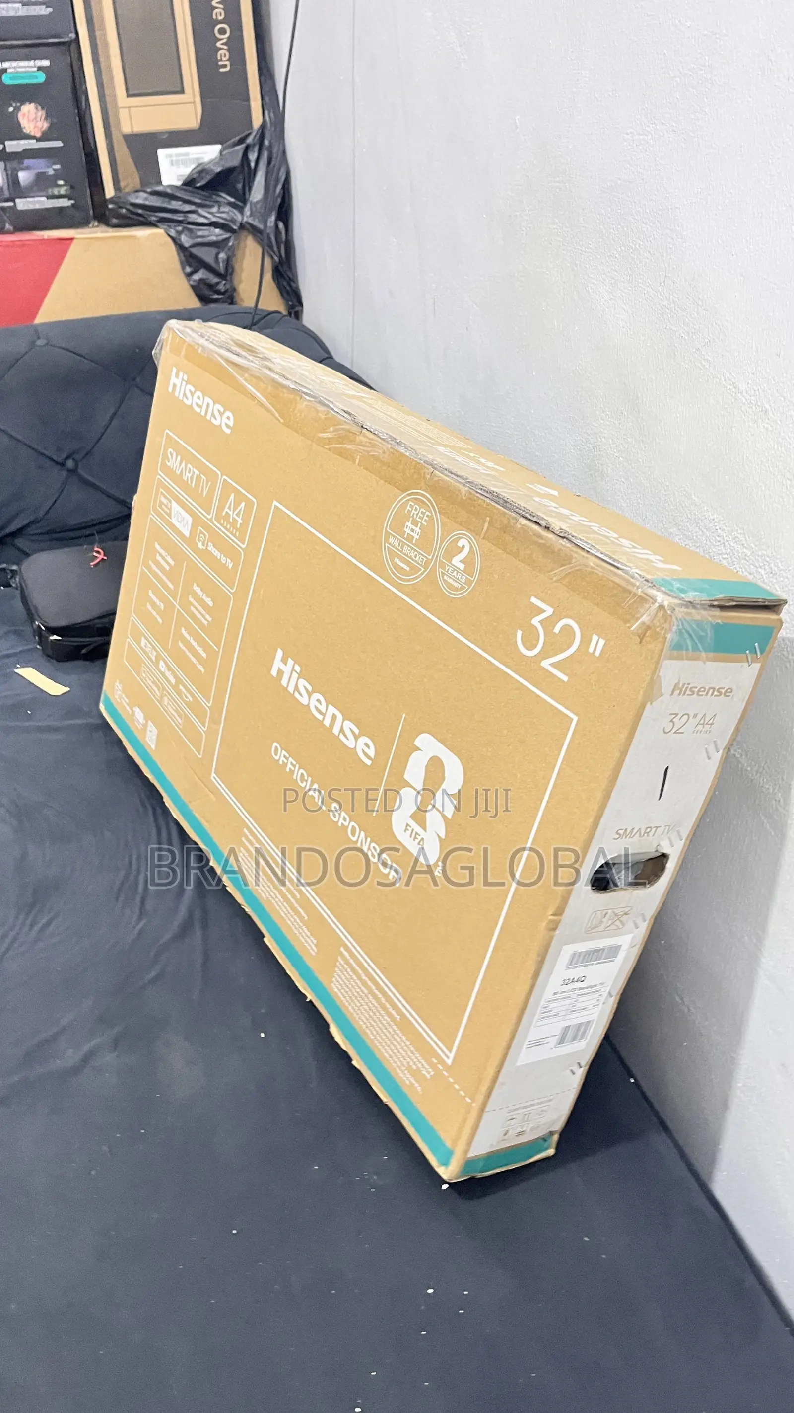 Hisense 32 Inches Digital Flat Screen Tv