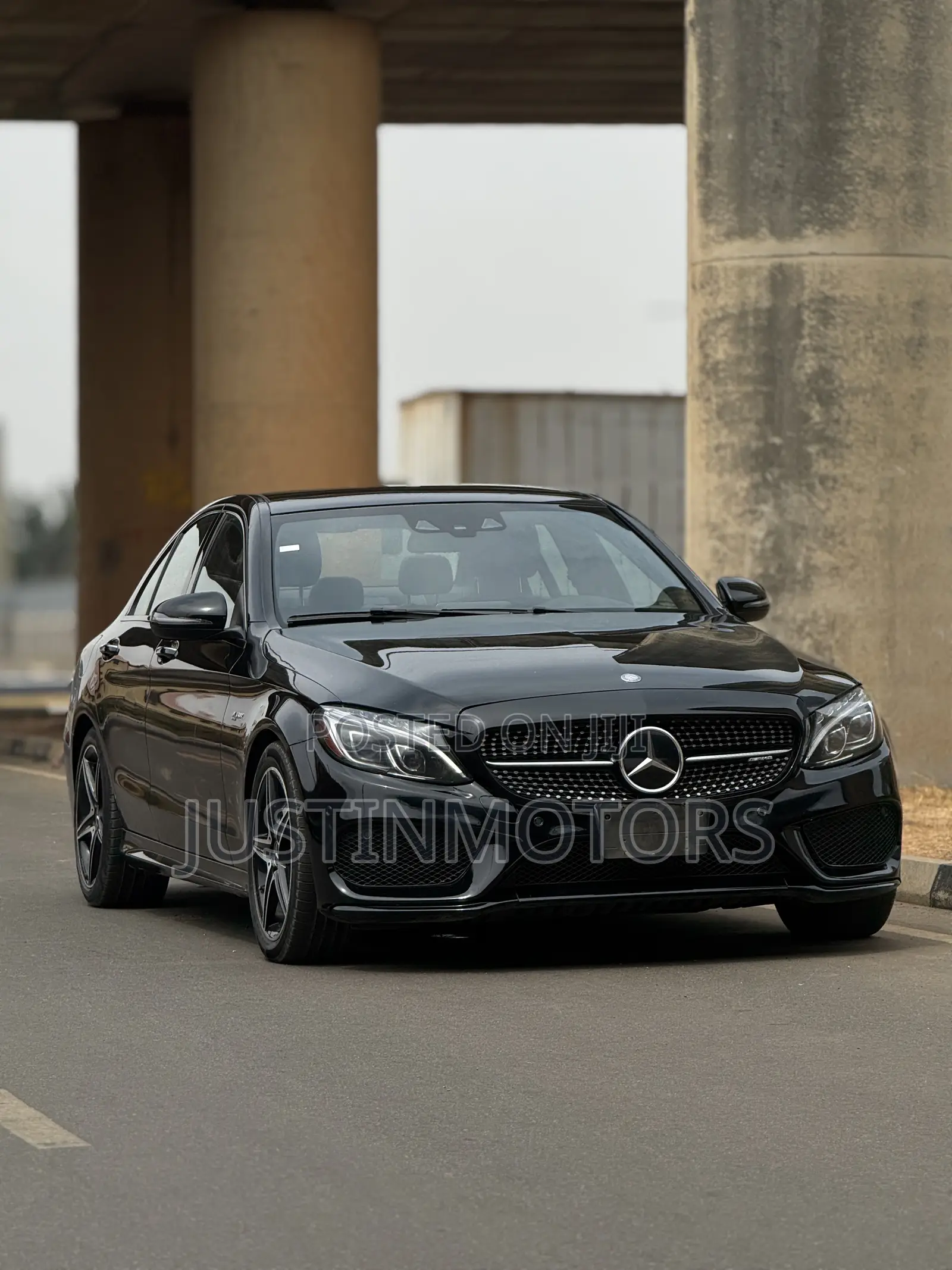 Mercedes-Benz C43 4Matic Sedan AWD (3.0L V6 9AM) 2017 Black