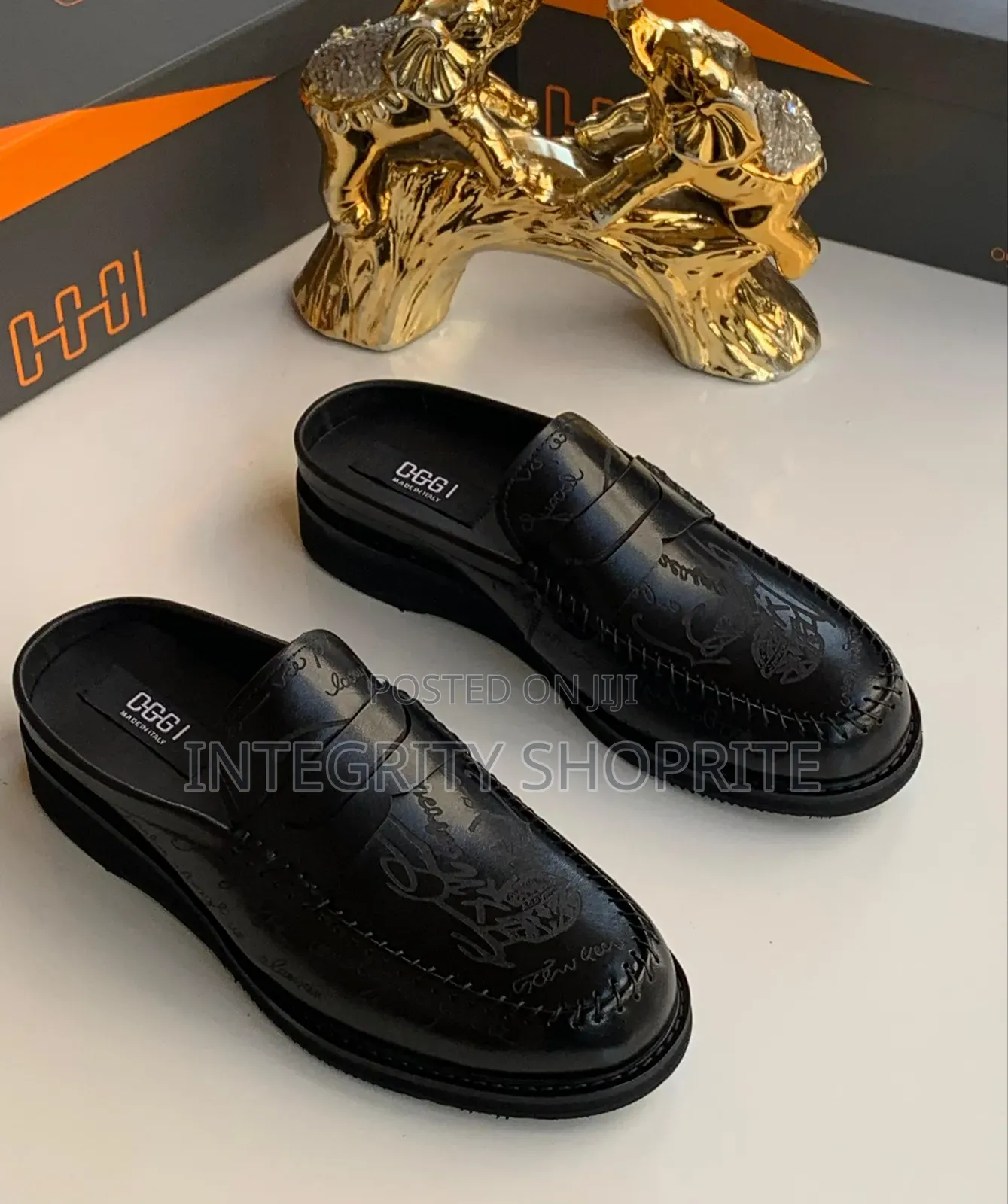 Men Oggi Half Loafers