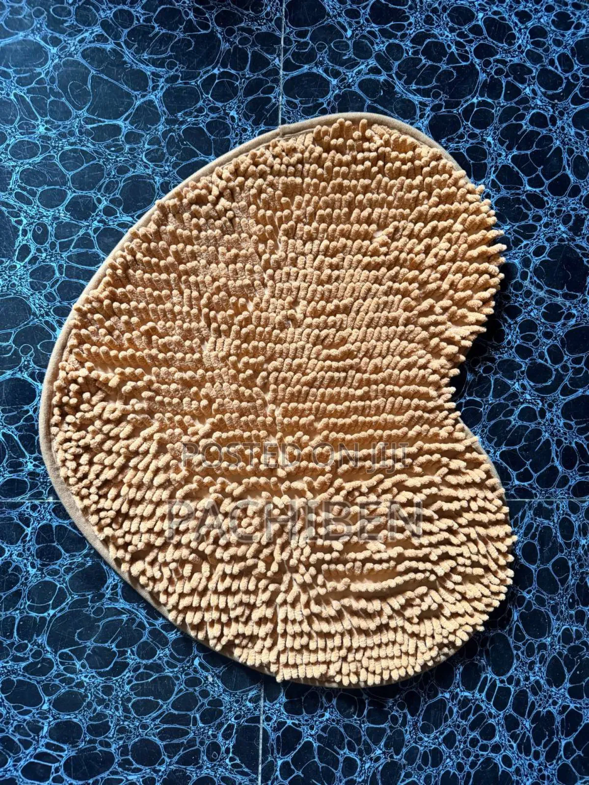 Love Shaped Flurry Mat
