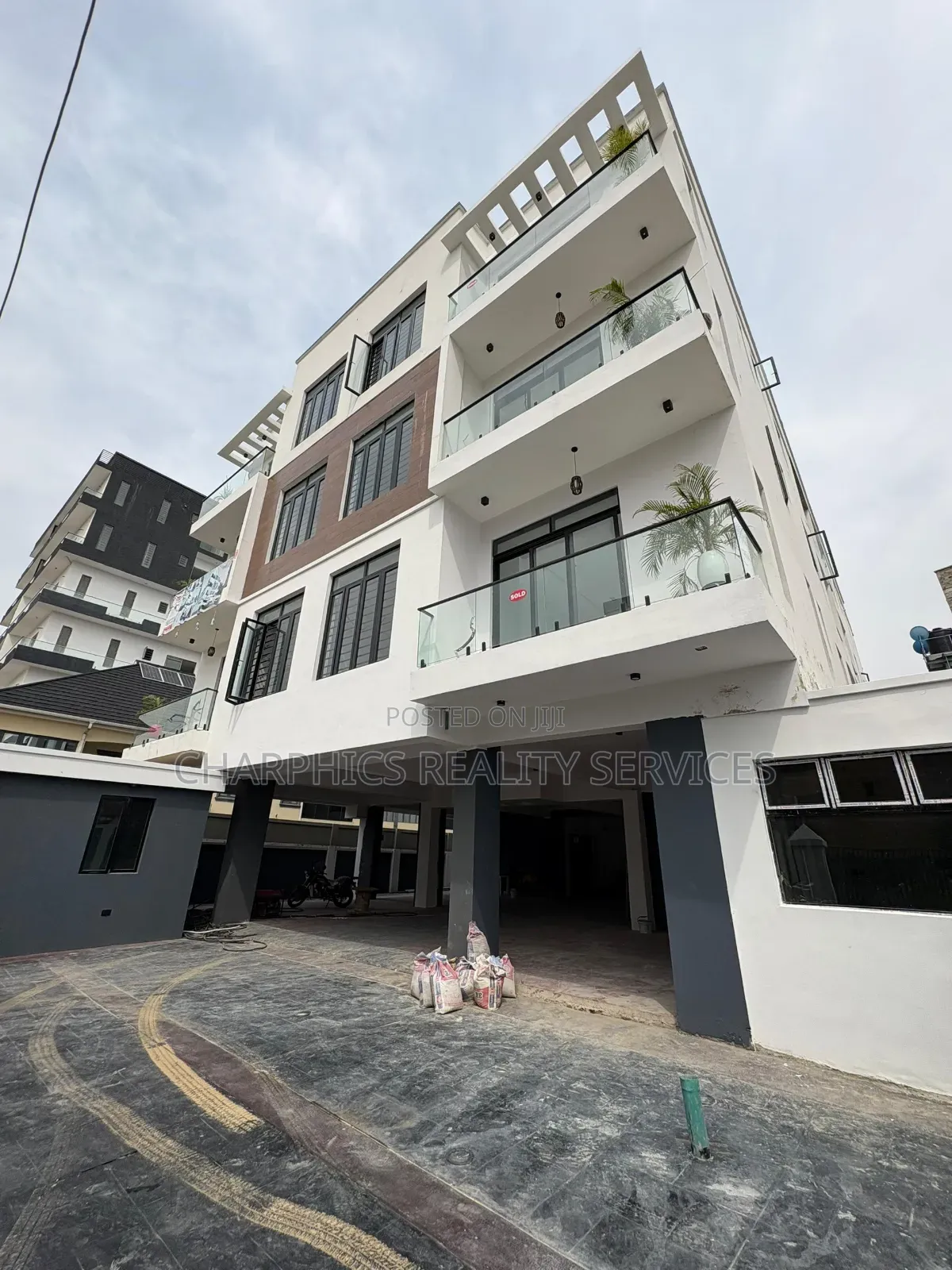2bdrm Apartment in Ikate for sale