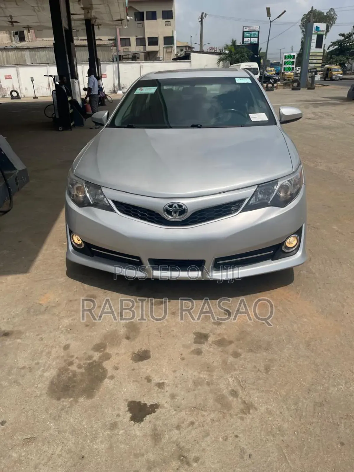 Toyota Camry 2013 Silver