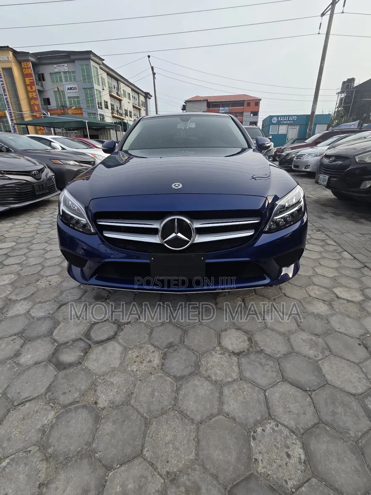 Mercedes-Benz C300 2020 Blue
