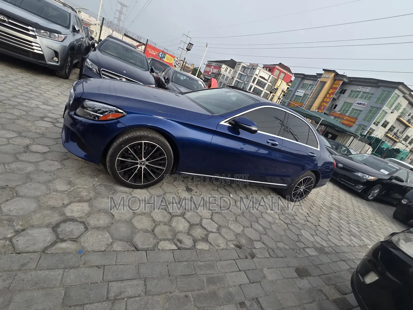 Mercedes-Benz C300 2020 Blue