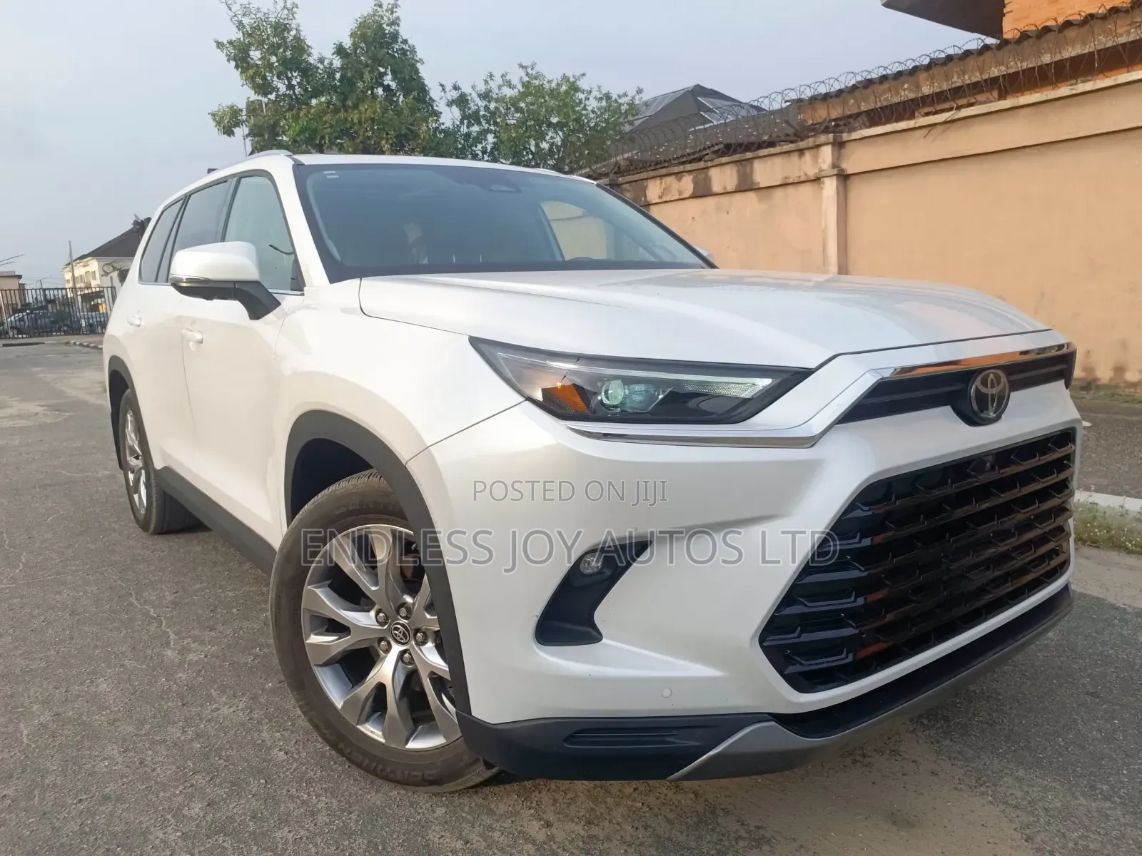 Toyota Highlander Platinum AWD 2024 White