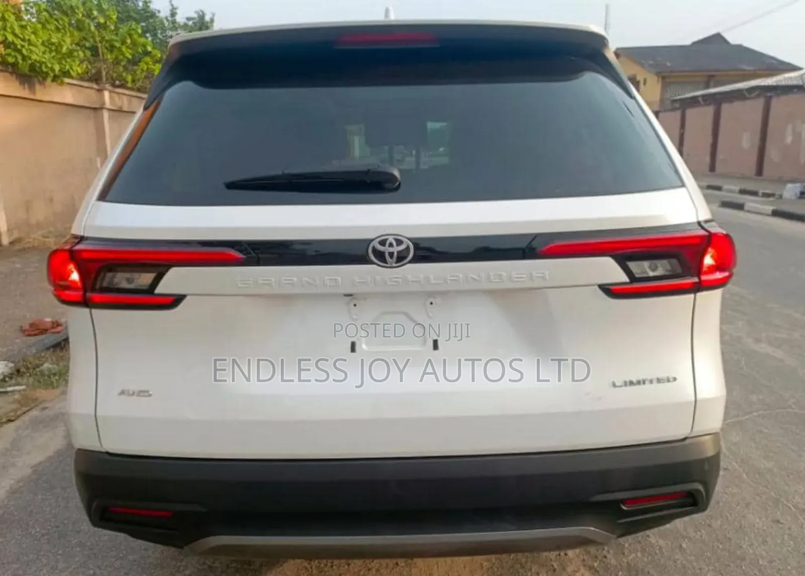 Toyota Highlander Platinum AWD 2024 White