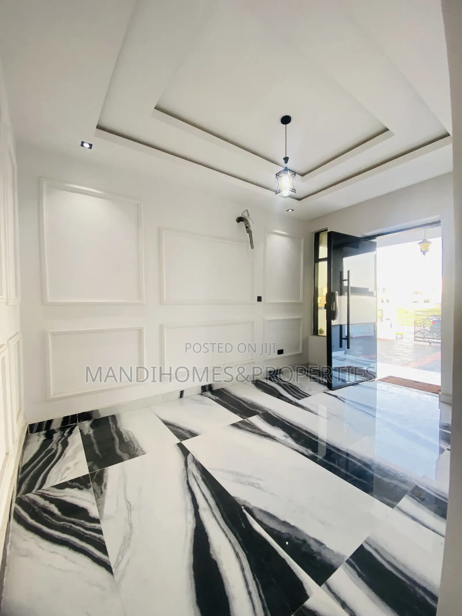 6bdrm Duplex in Royal Garden, Ajah for sale