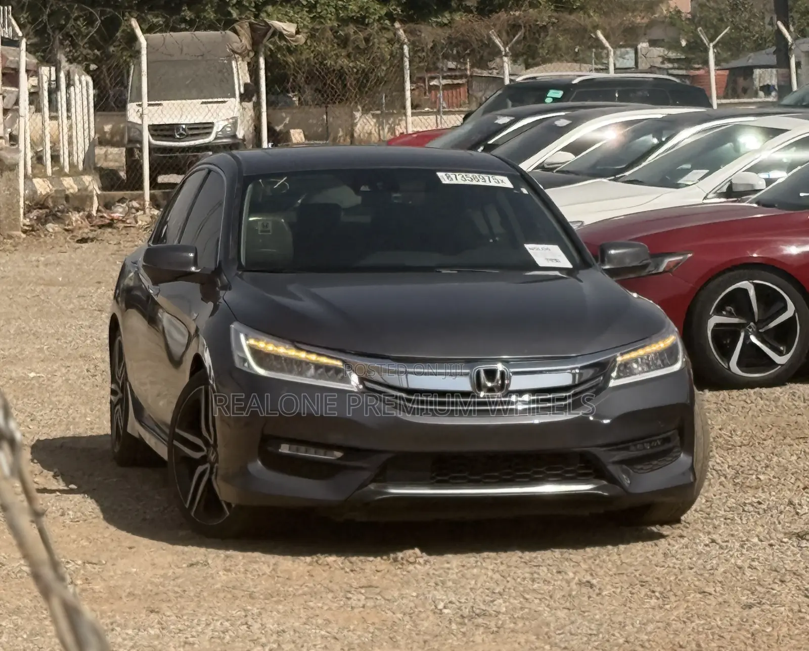 Honda Accord Touring V6 4dr Sedan FWD (3.5L 6cyl 6A) 2017 Gray