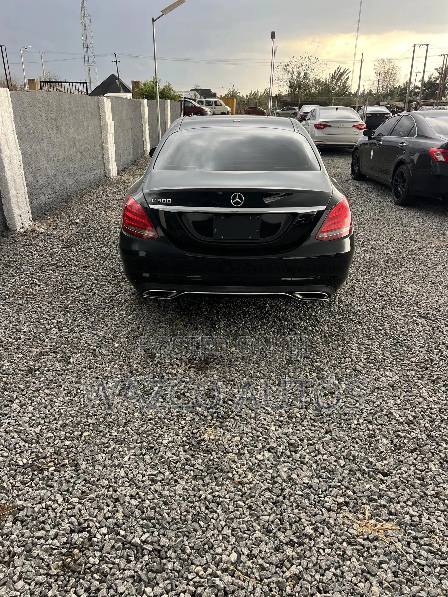 Mercedes-Benz C300 2016 Black