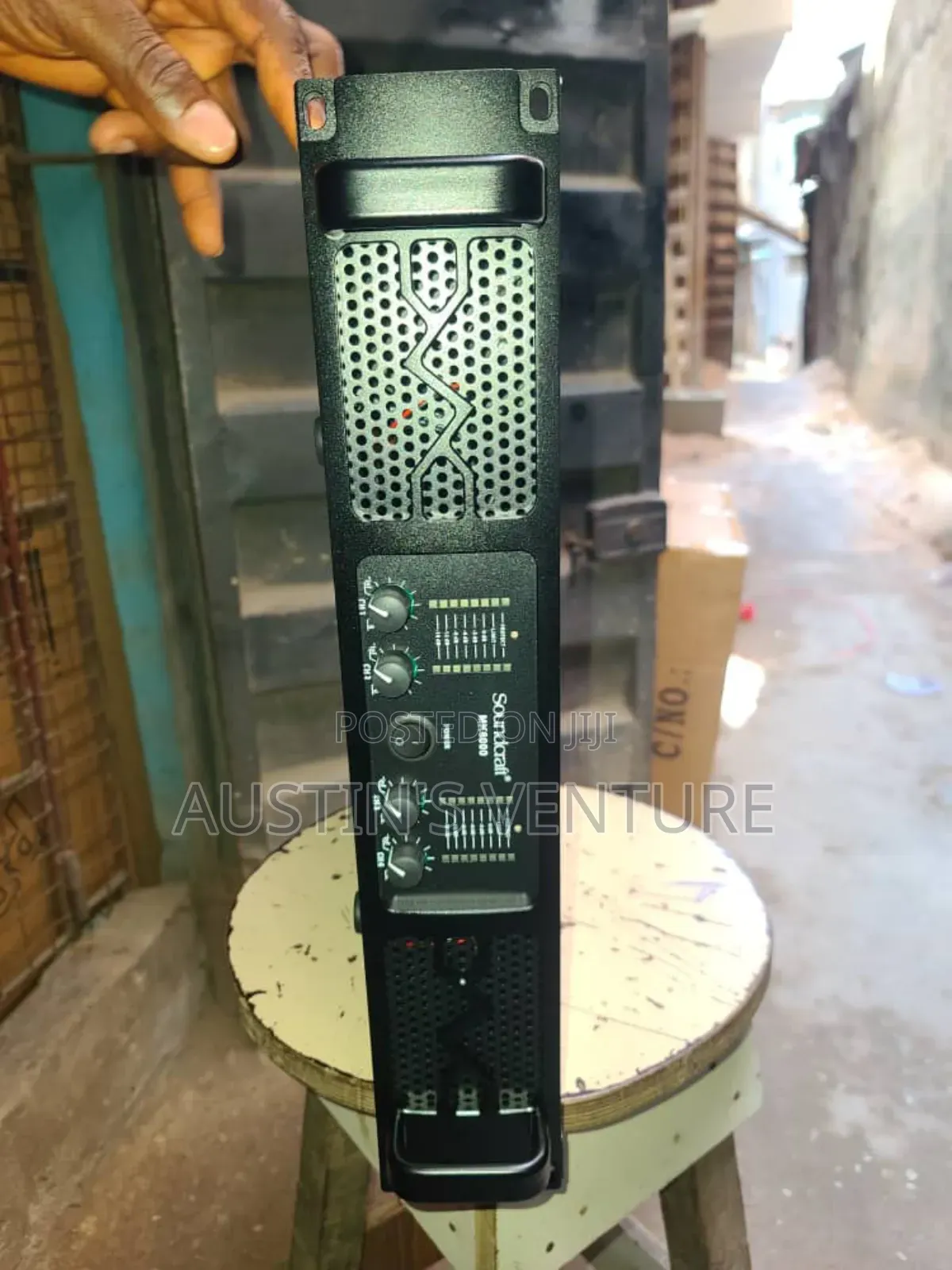 Sound Craft _Mk -8000.4channel Amp