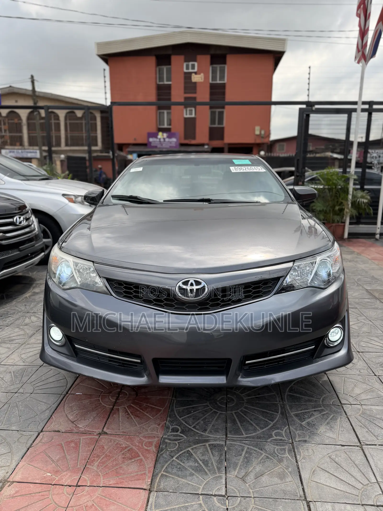 Toyota Camry 2014 Gray