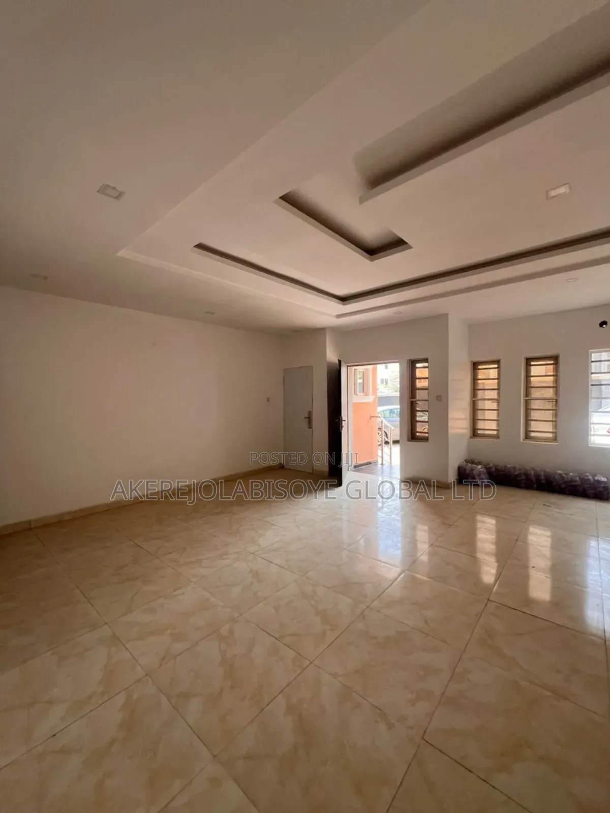 2bdrm Apartment in Jahi Gilmore, Abuja for rent