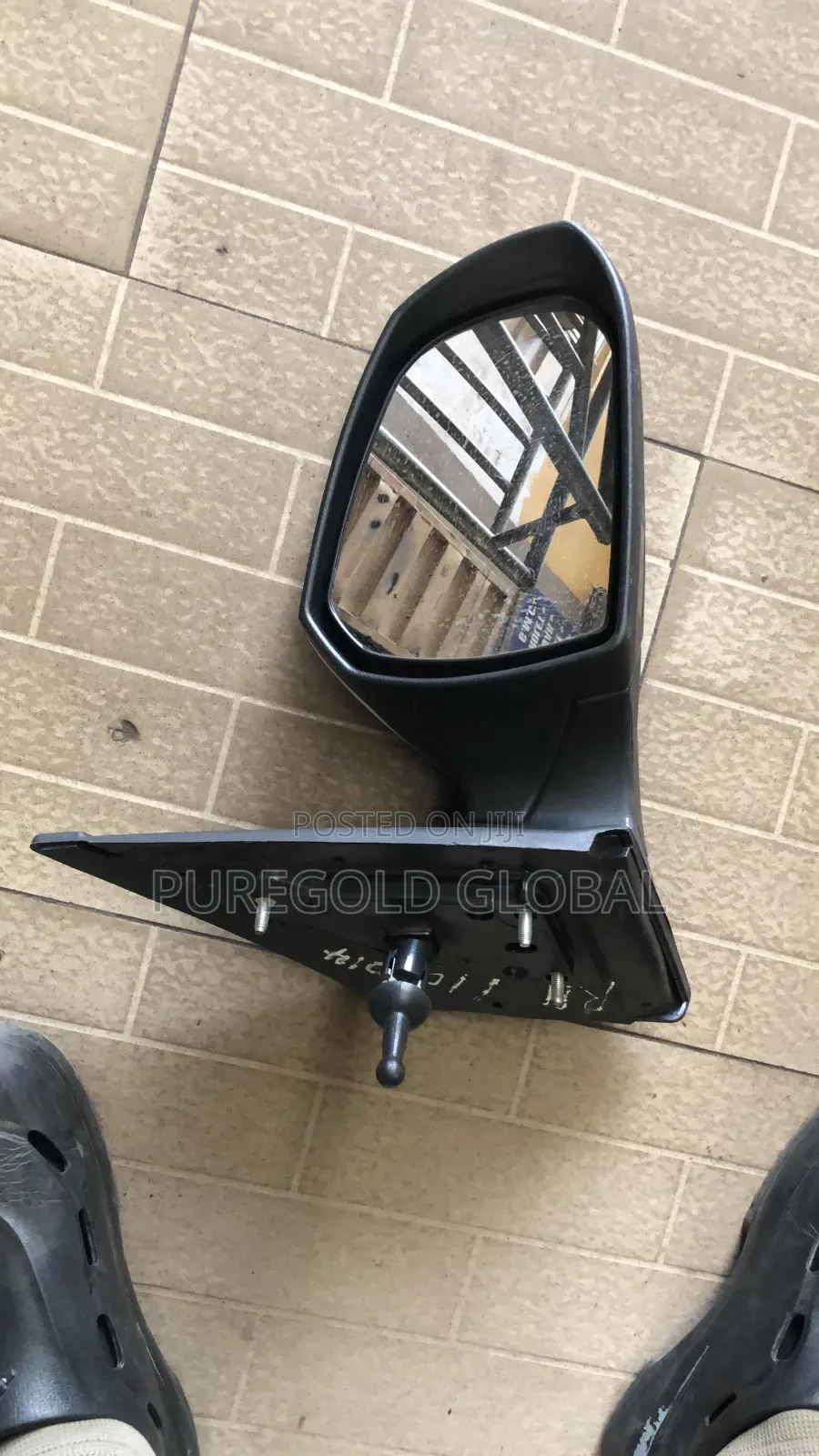 Grand I10 Side Mirror Available