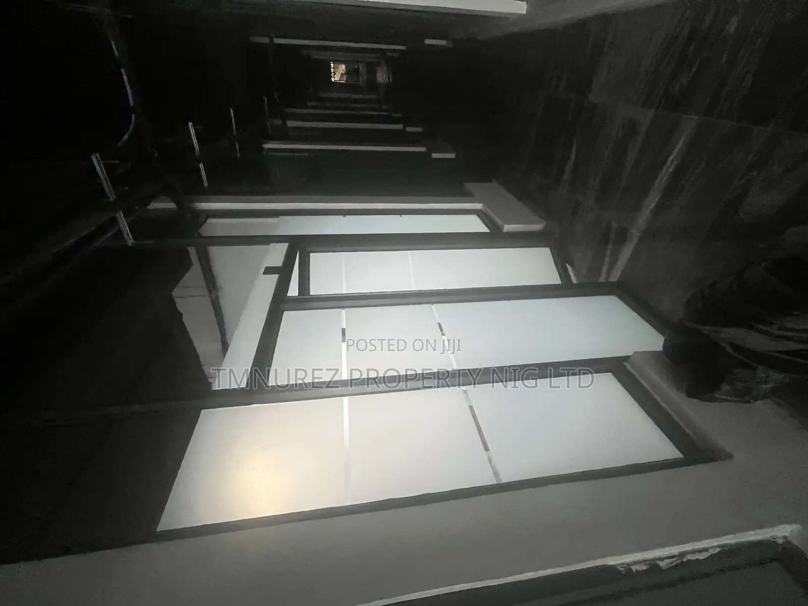 Furnished Office Space to Let