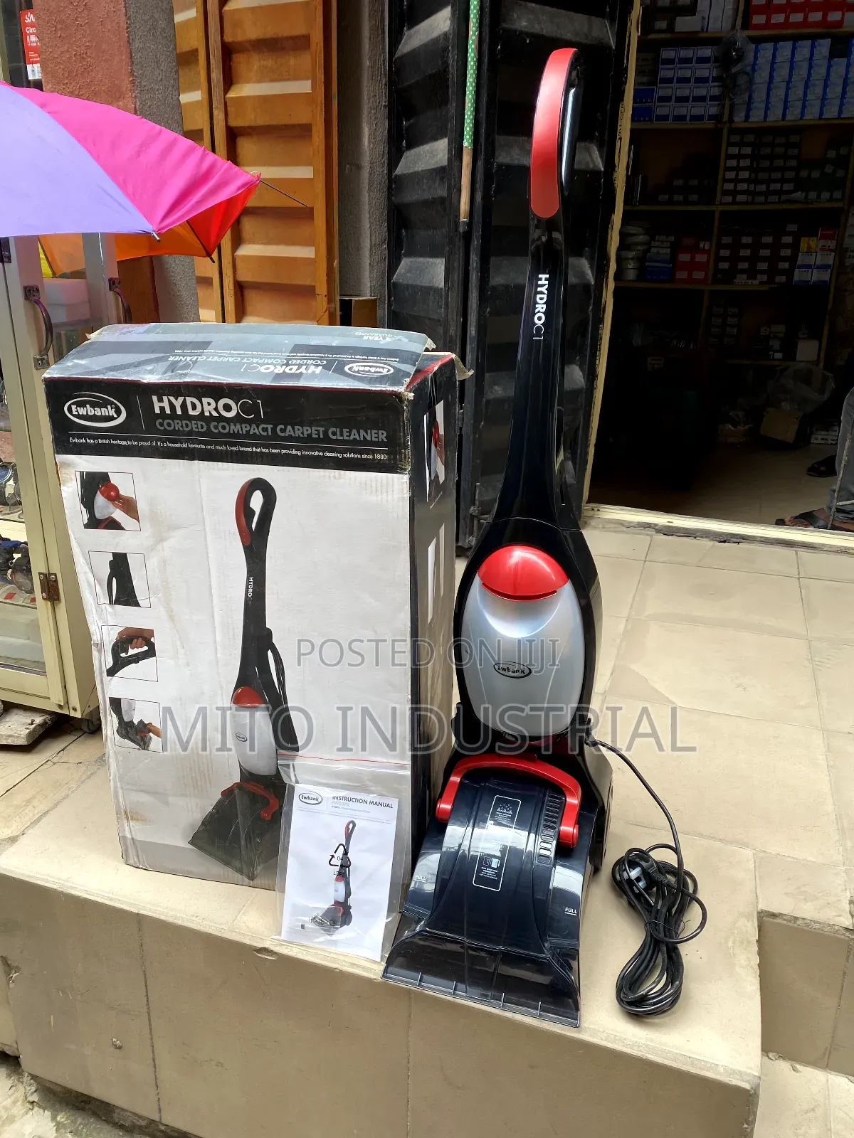 Ewbank Hydroc1 Corded Compact Carpet Cleaner (Model Ew3070).