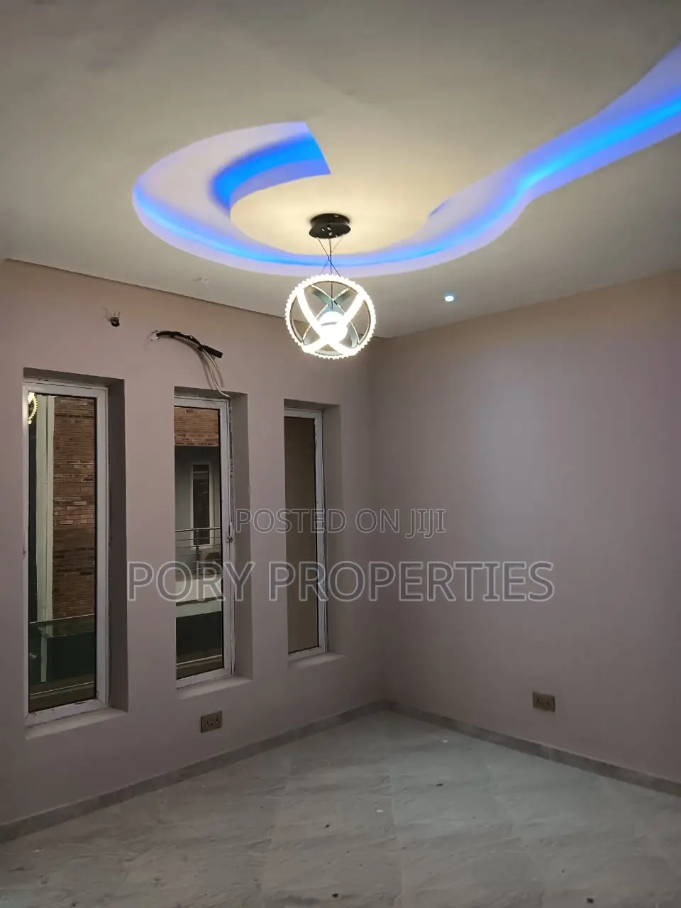 Furnished 4bdrm Duplex in Jericho Gra for sale