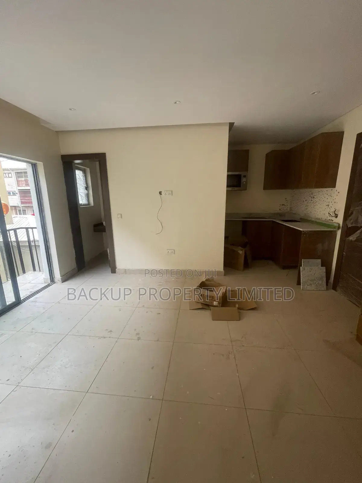 Studio Apartment in Yaba for sale
