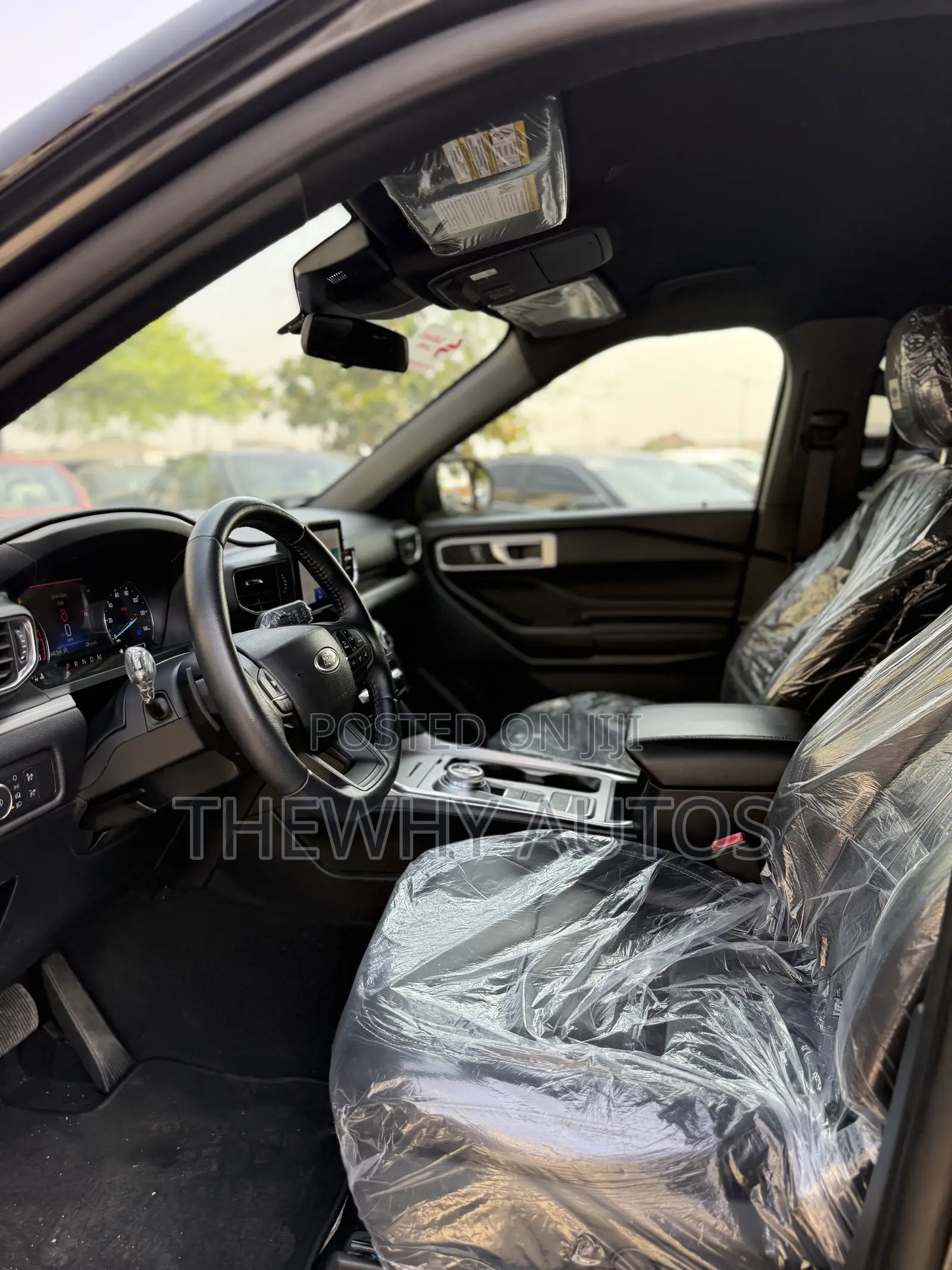 Ford Explorer XLT 4x2 2020 Gray