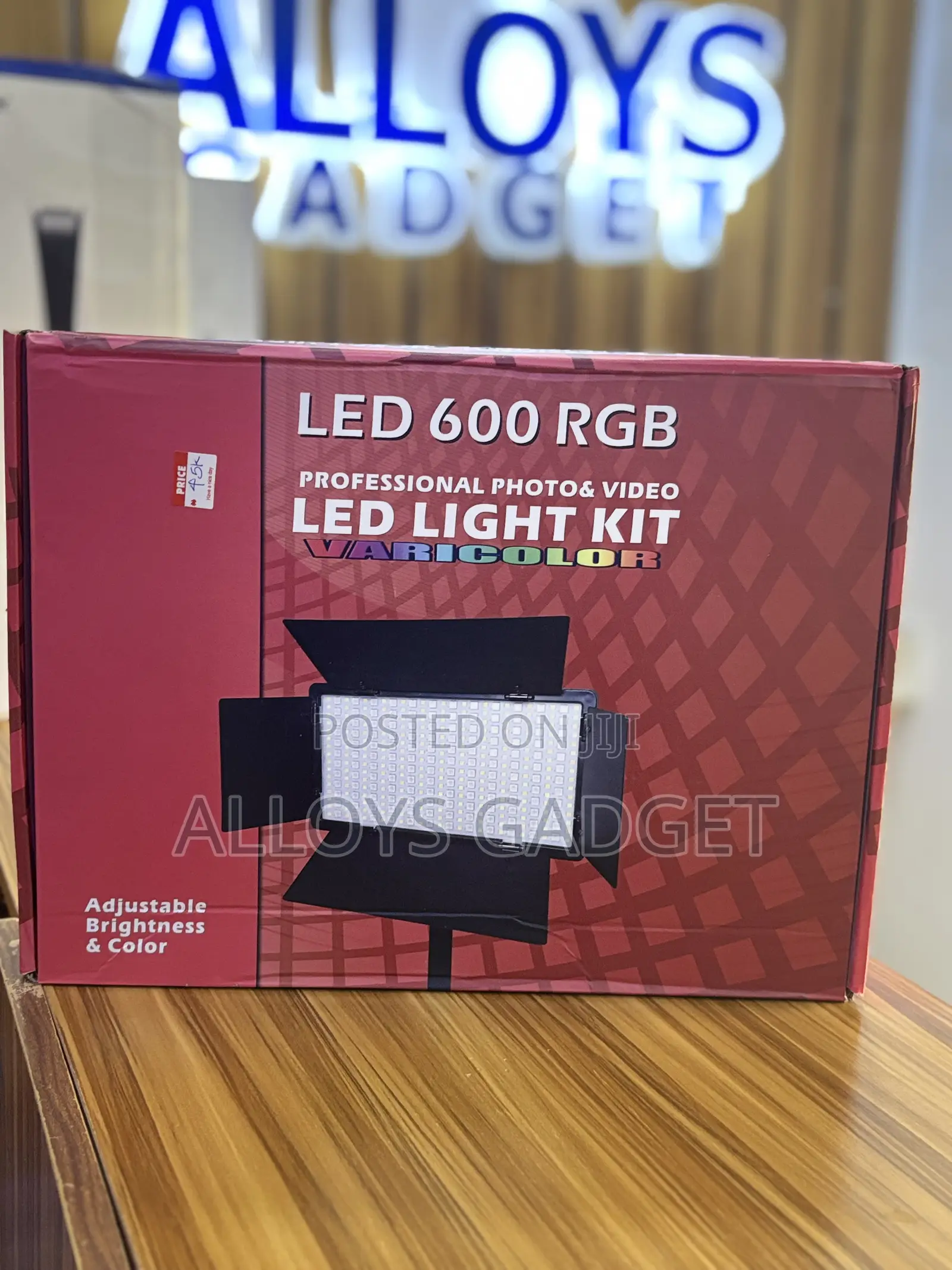 Led 600 Rgb Light Kit- Varicolor