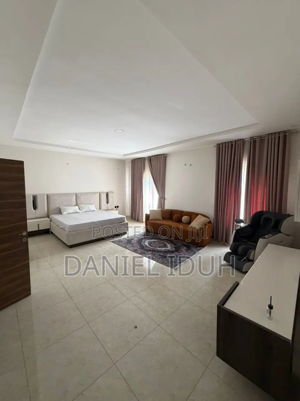 5bdrm Duplex in Mabushi for sale