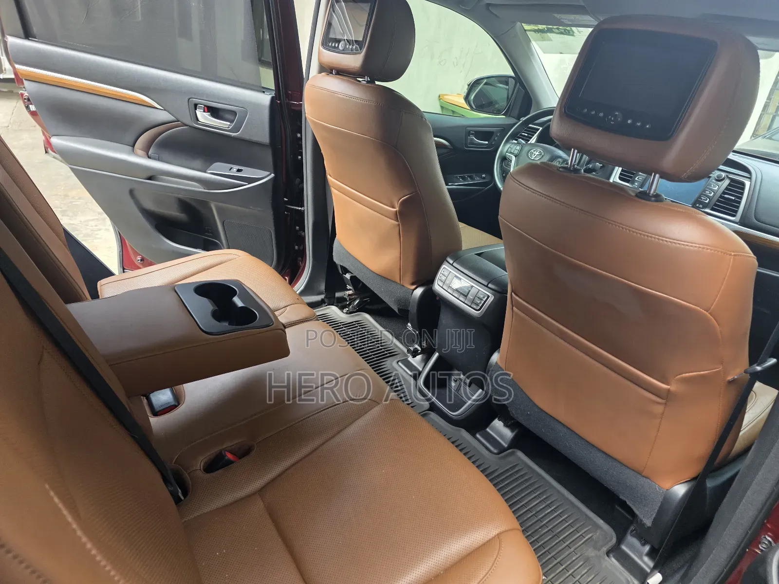 Toyota Highlander Limited Platinum 4x4 V6 (3.5L 6cyl 8A) 2017 Burgundy