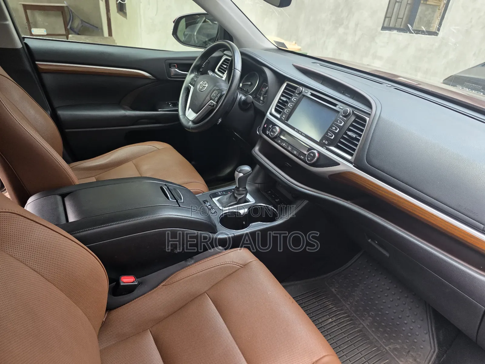 Toyota Highlander Limited Platinum 4x4 V6 (3.5L 6cyl 8A) 2017 Burgundy