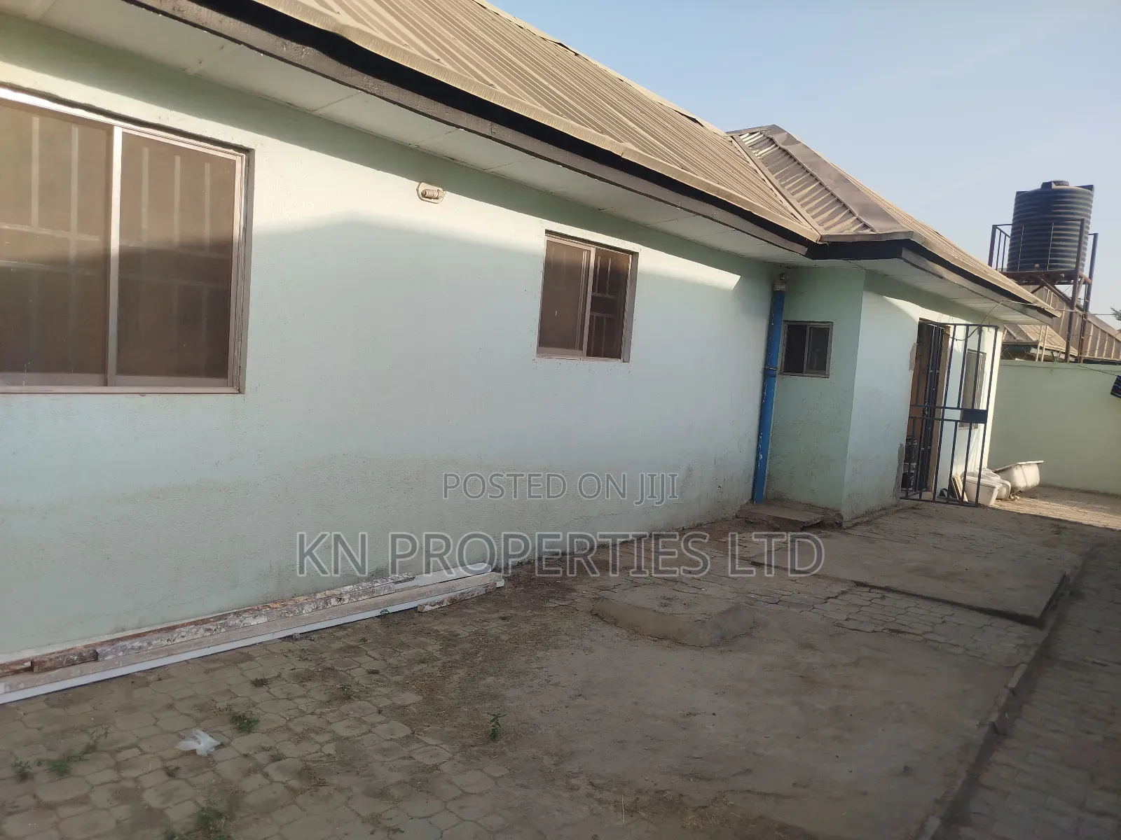 2bdrm Bungalow in Lubge, Lugbe District for rent