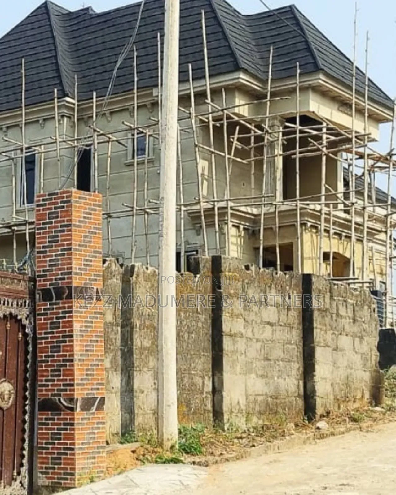 4bdrm Duplex in Federal Housing for sale