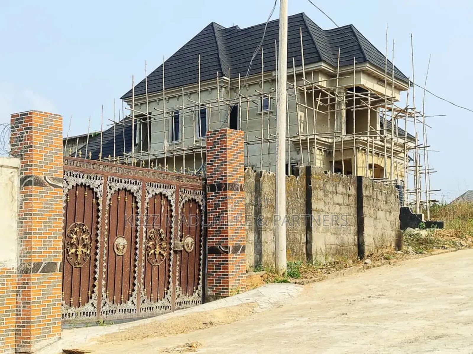4bdrm Duplex in Federal Housing for sale