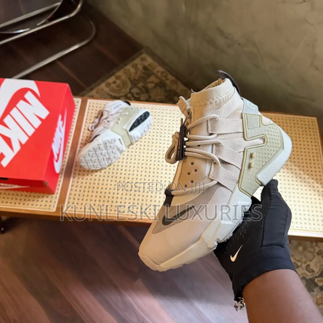 Original Nike Air Huarache Gripp Gs Super Sneakers