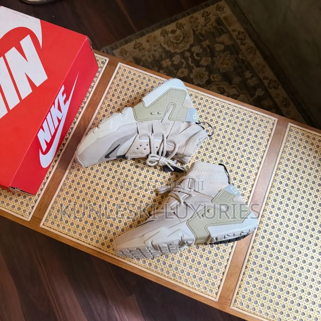 Original Nike Air Huarache Gripp Gs Super Sneakers