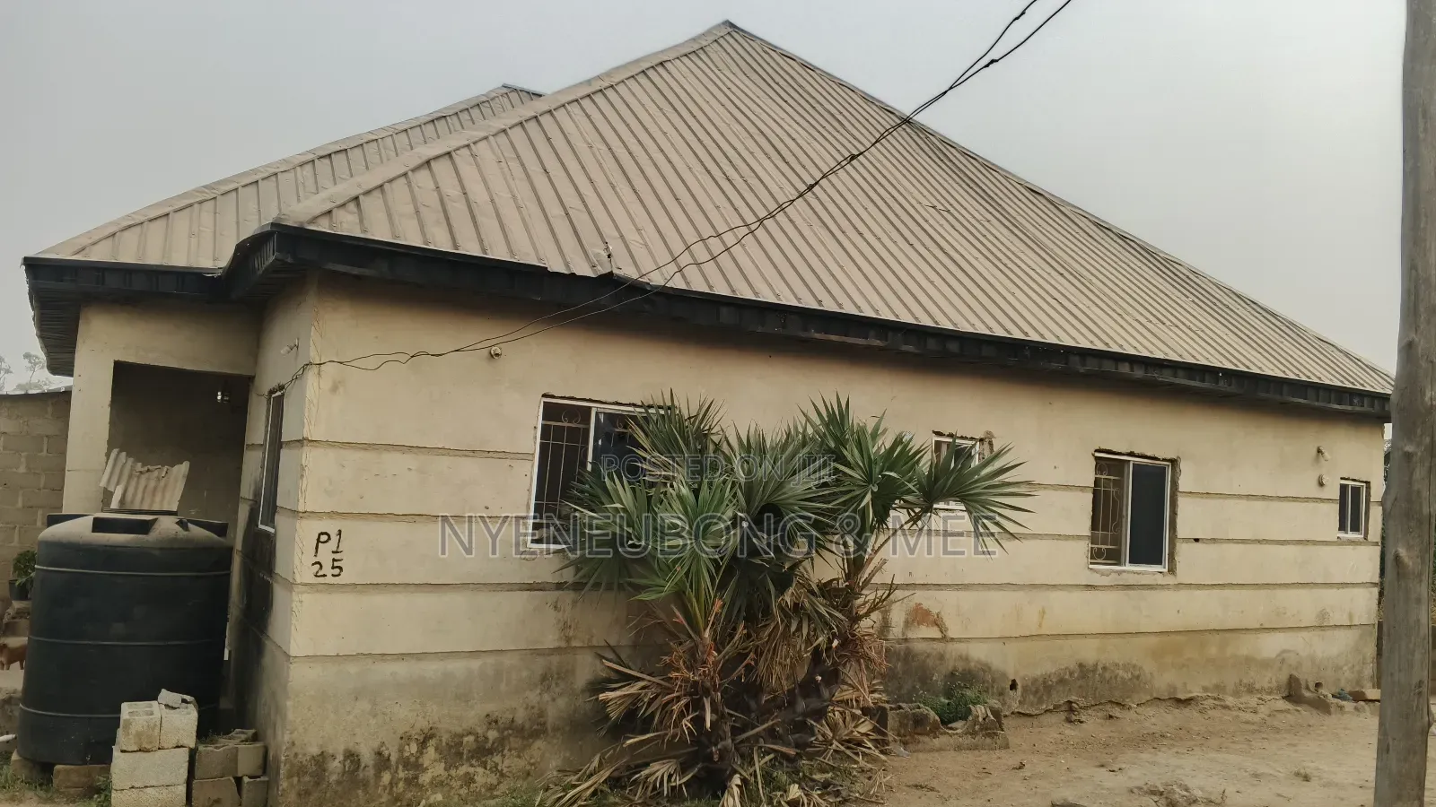 5bdrm Bungalow in Karu for sale