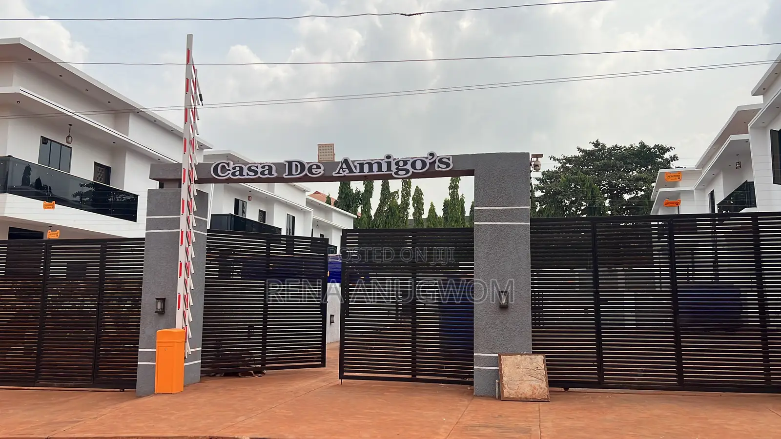 4bdrm Duplex in Enugu for sale