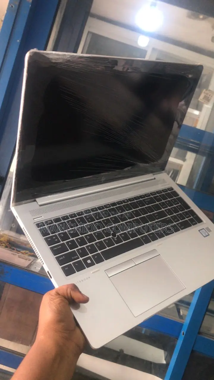 Laptop HP EliteBook 850 G6 16GB Intel Core I7 SSD 256GB