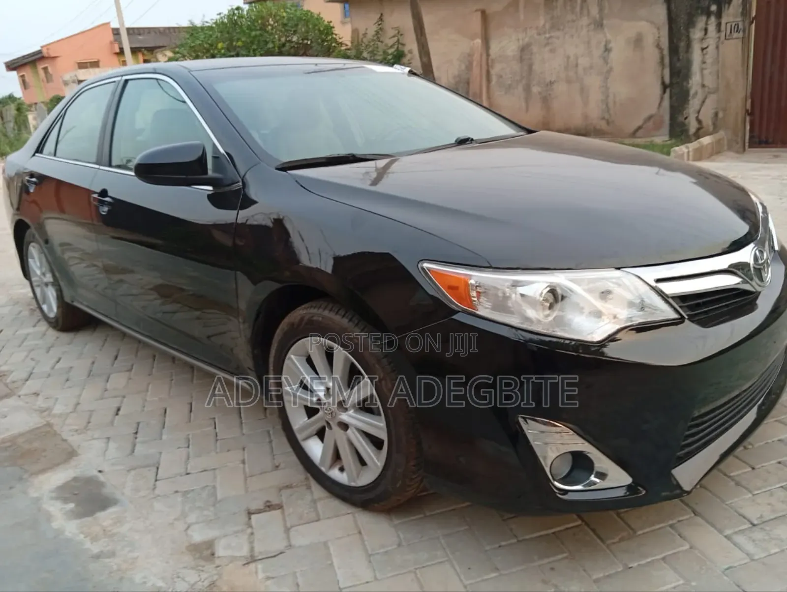 Toyota Camry XLE 4dr Sedan (2.5L 4cyl 6A) 2012 Black