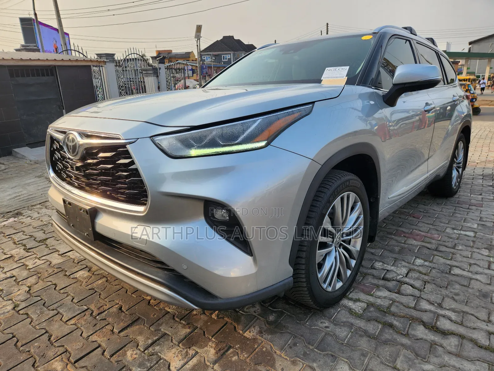 Toyota Highlander Platinum AWD 2020 Silver