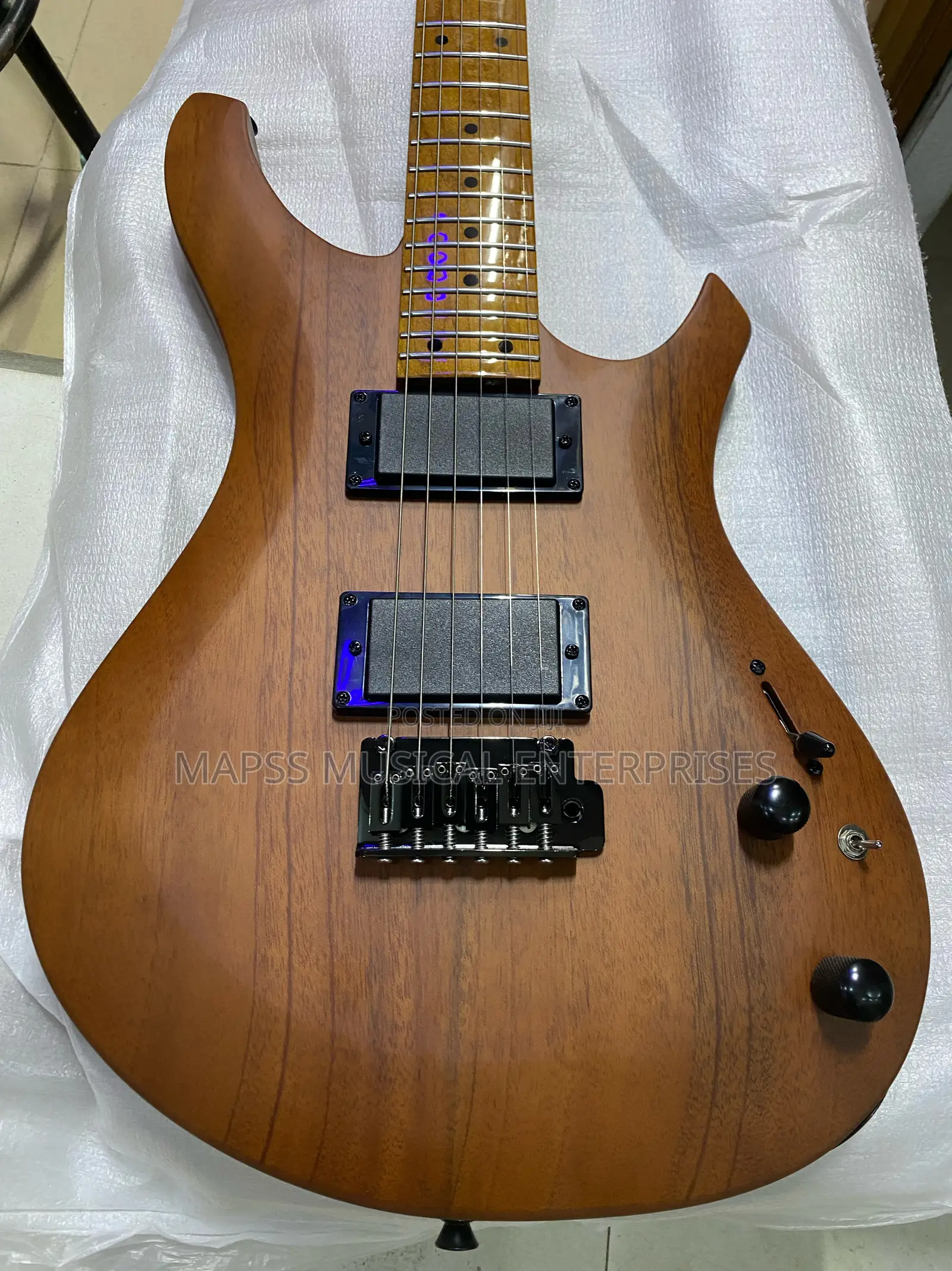 Sevillana Electric Guitar Jom-930