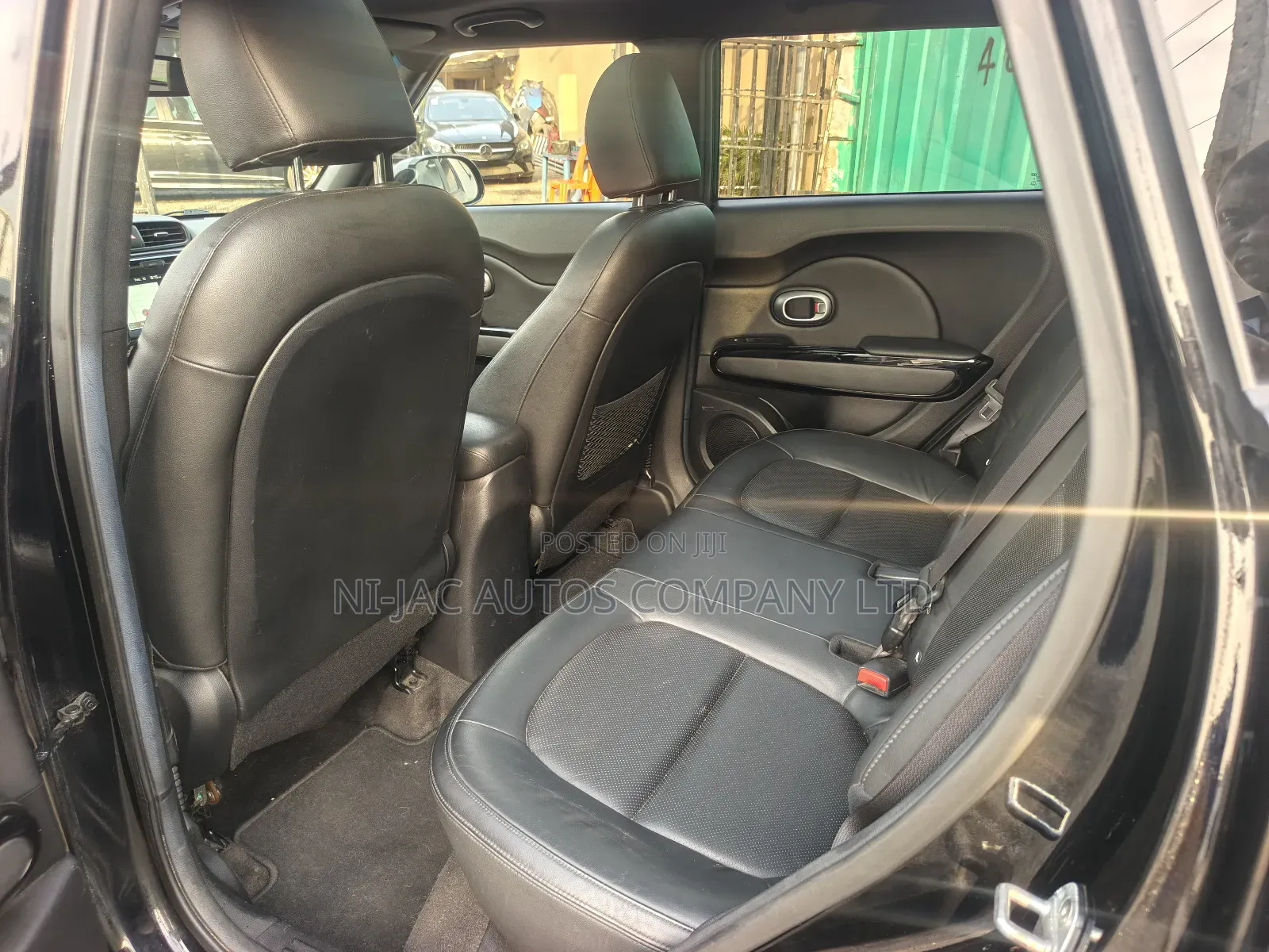 Kia Soul ! 4dr Wagon (2.0L 4cyl 6A) 2015 Black