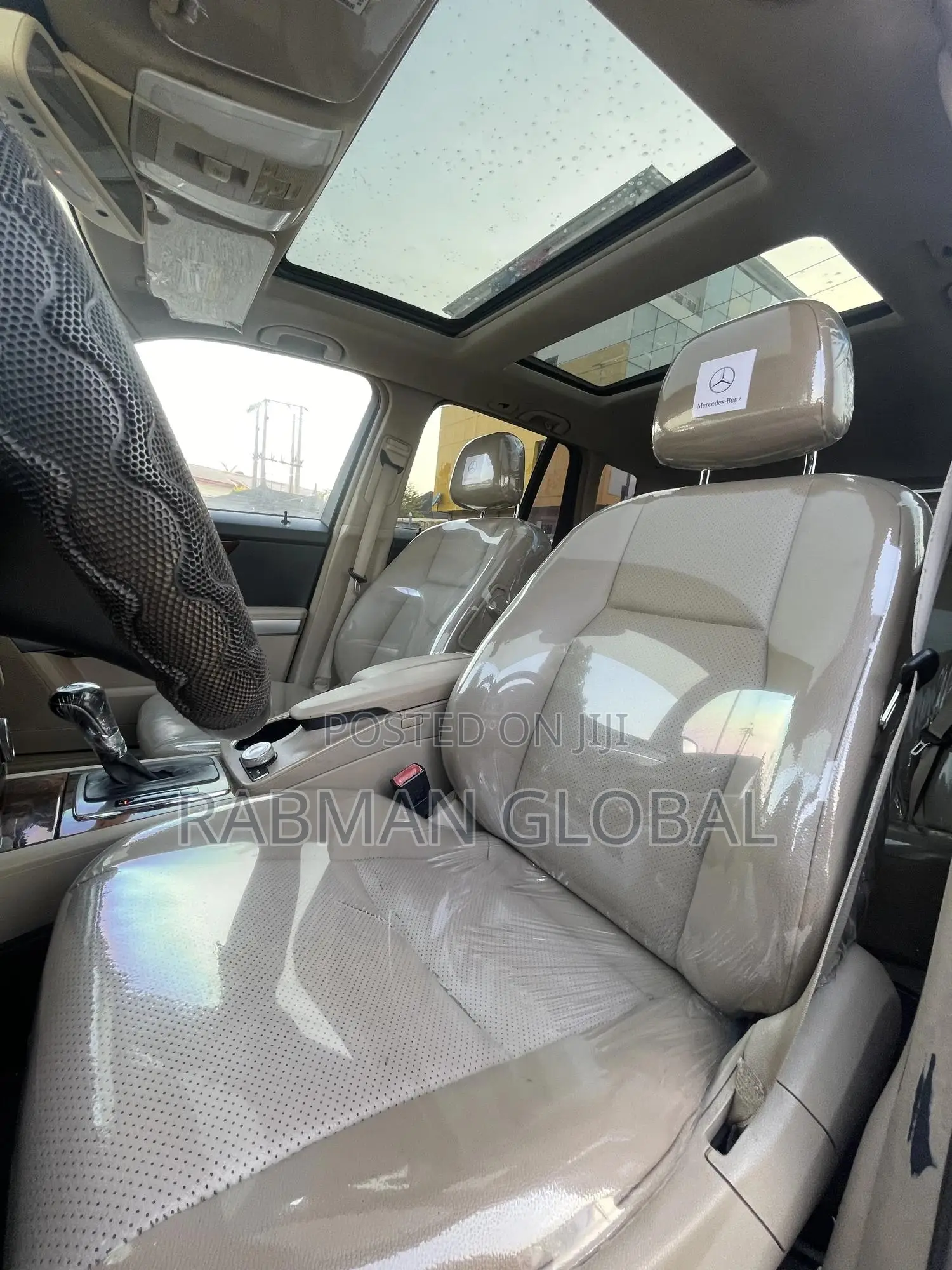 Mercedes-Benz GLK-Class 350 2010 Black