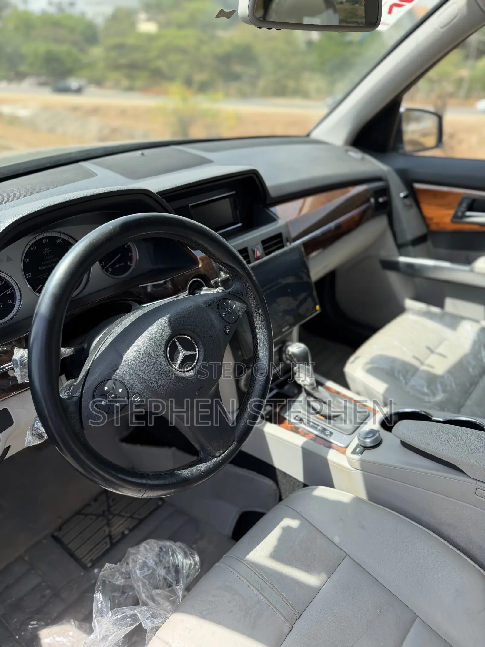Mercedes-Benz GLK-Class 2010 Gray