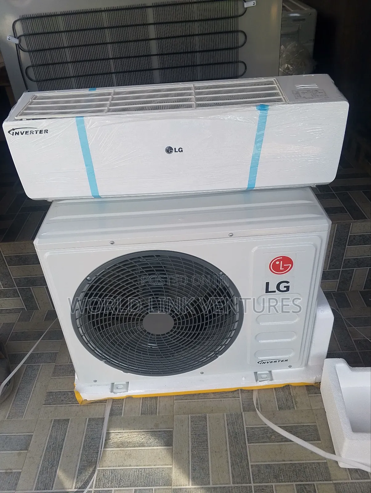 Lg Air Conditioner 1.5 Hp  Cooper Coil Inverter