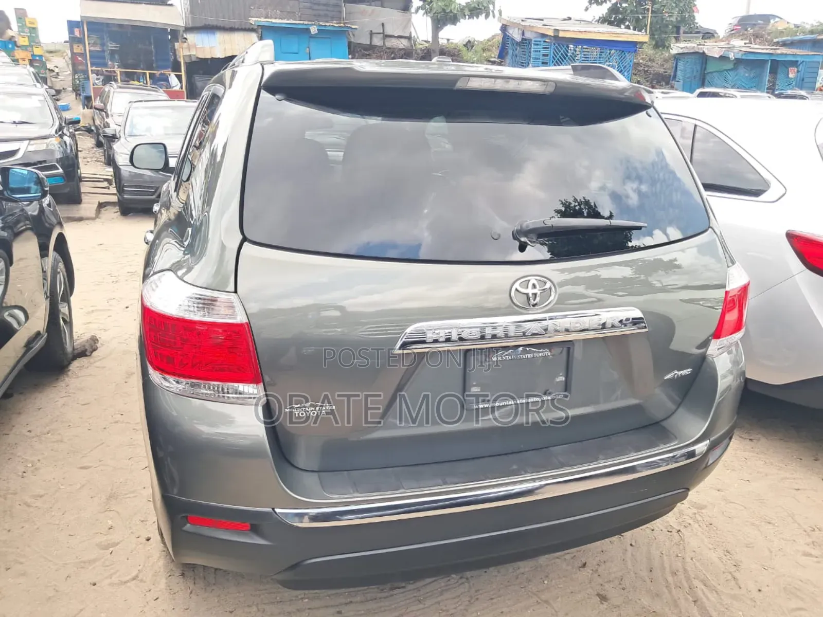 Toyota Highlander Limited 3.5l 4WD 2013 Green