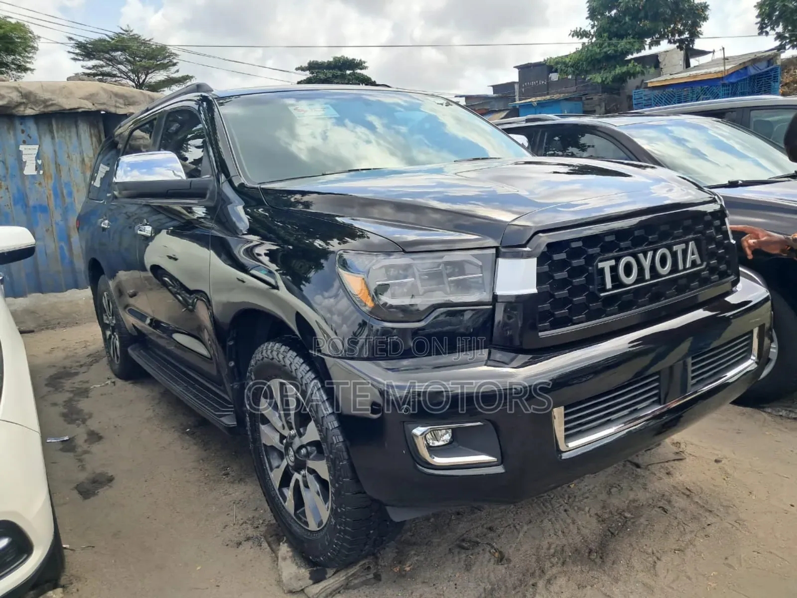 Toyota Sequoia Limited FFV 4dr SUV 4WD (5.7L 8cyl 6A) 2015 Black
