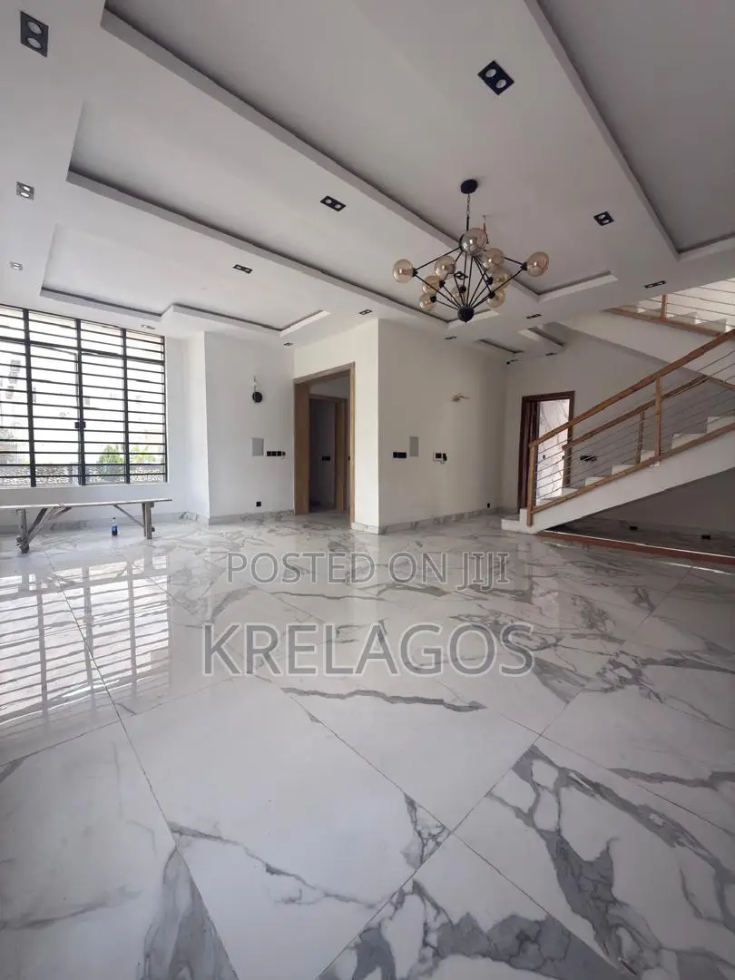 4bdrm Duplex in Osapa london for sale
