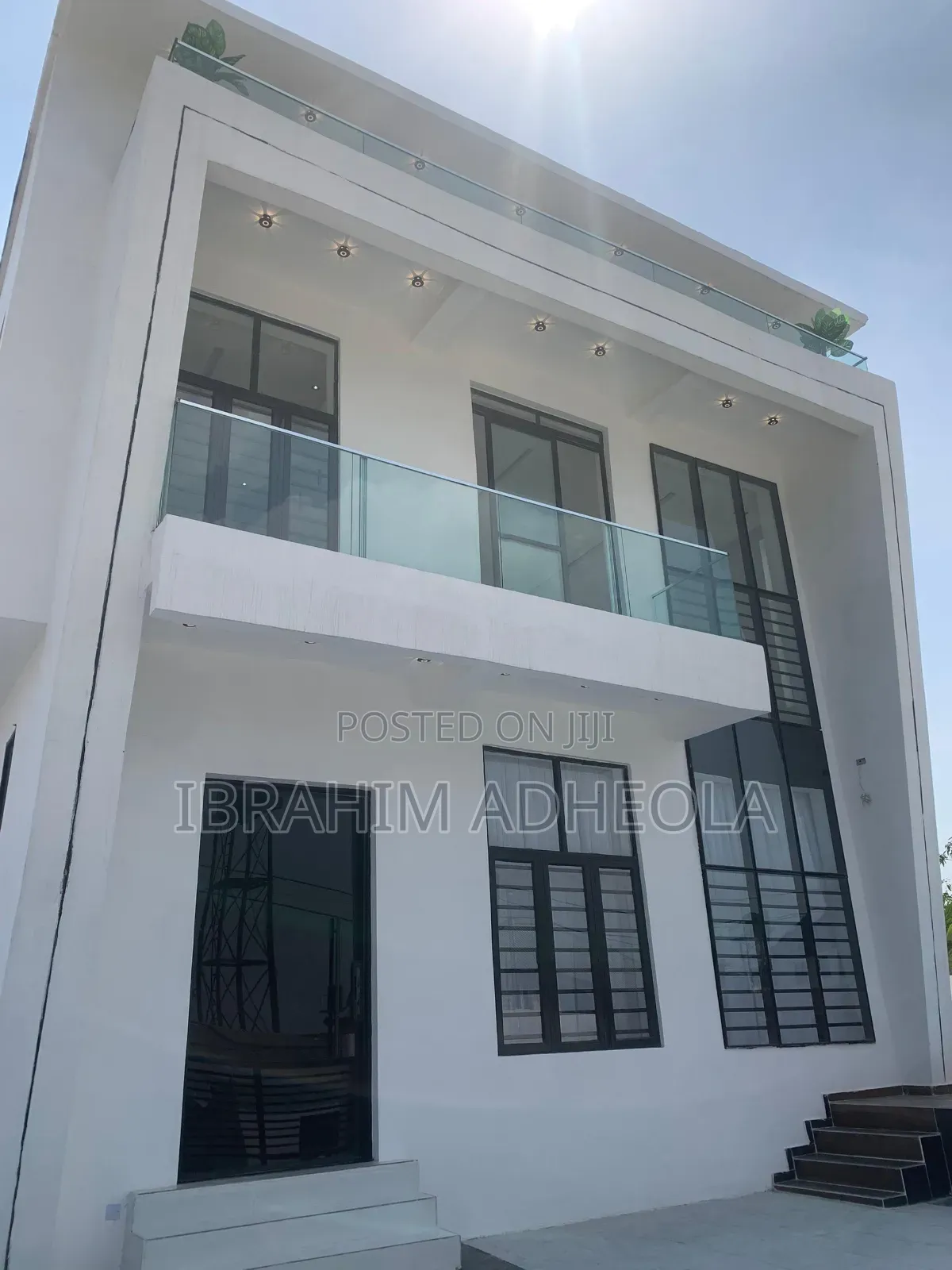 5bdrm Duplex in Sangotedo for sale