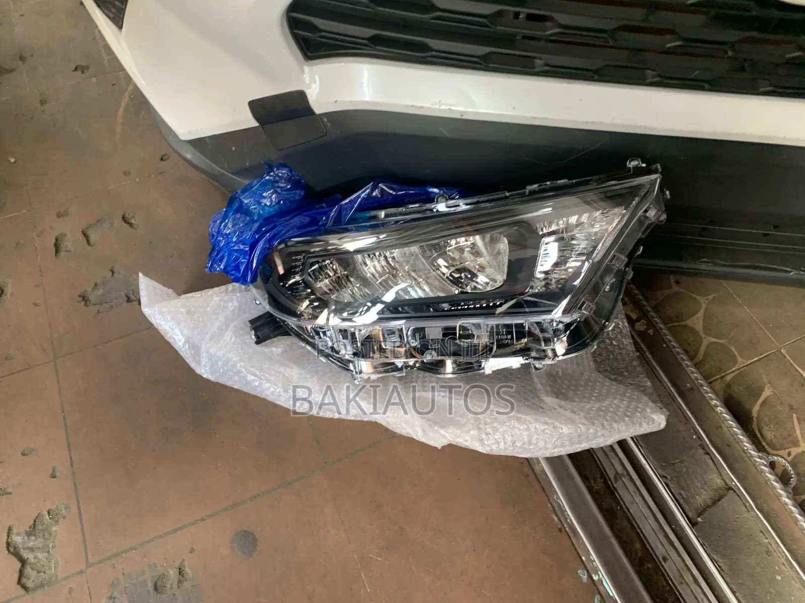 Complete Front Bumper For Toyota Rav4 2021 | Original Tokunbo | Direct