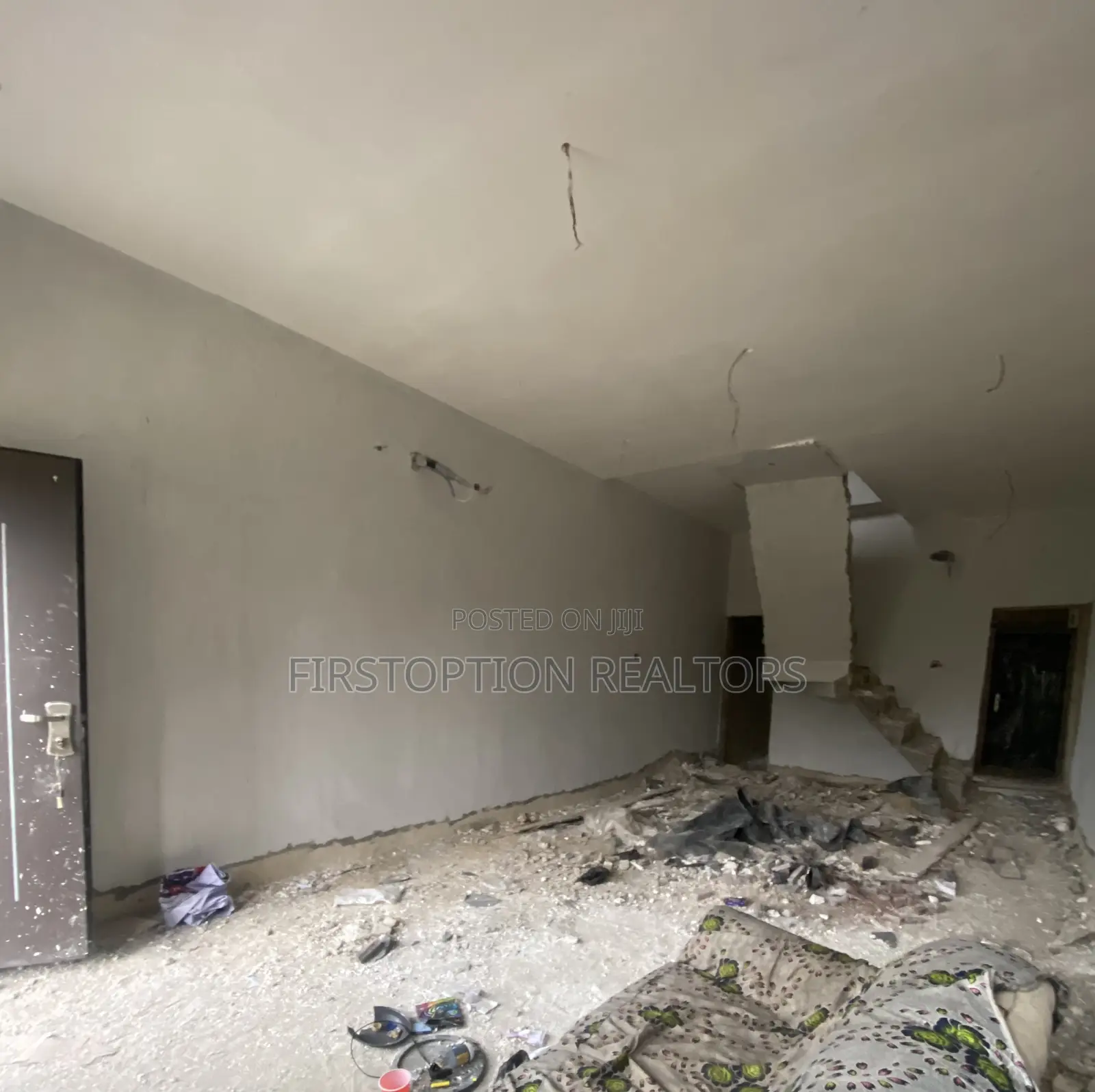 2bdrm Townhouse/Terrace in Sangotedo for sale
