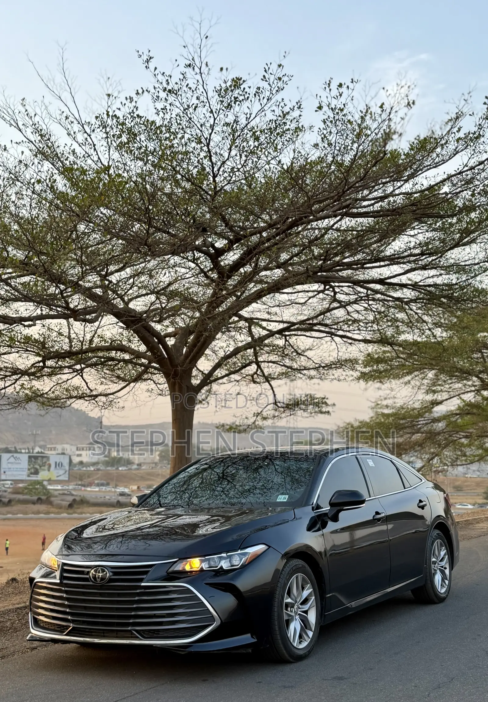 Toyota Avalon XLE 2020 Black