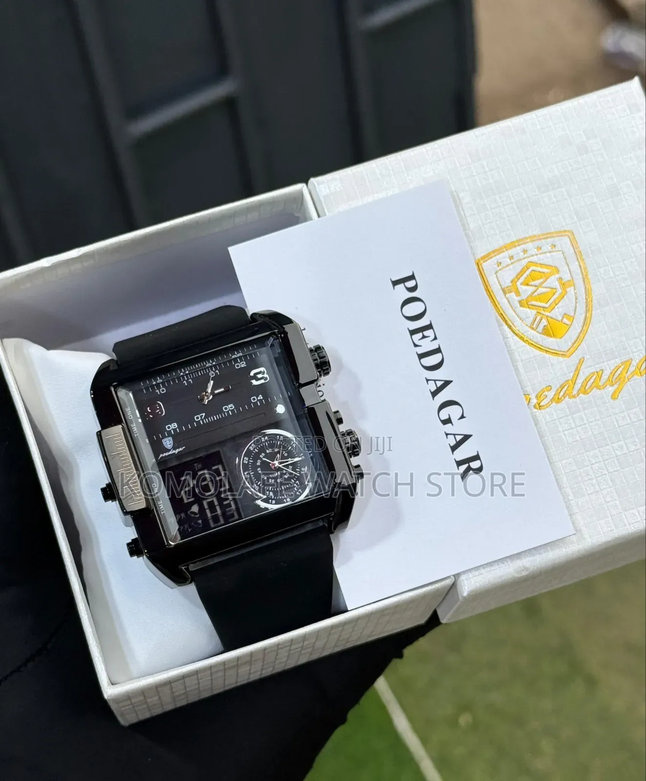 Poedagar Double Timing