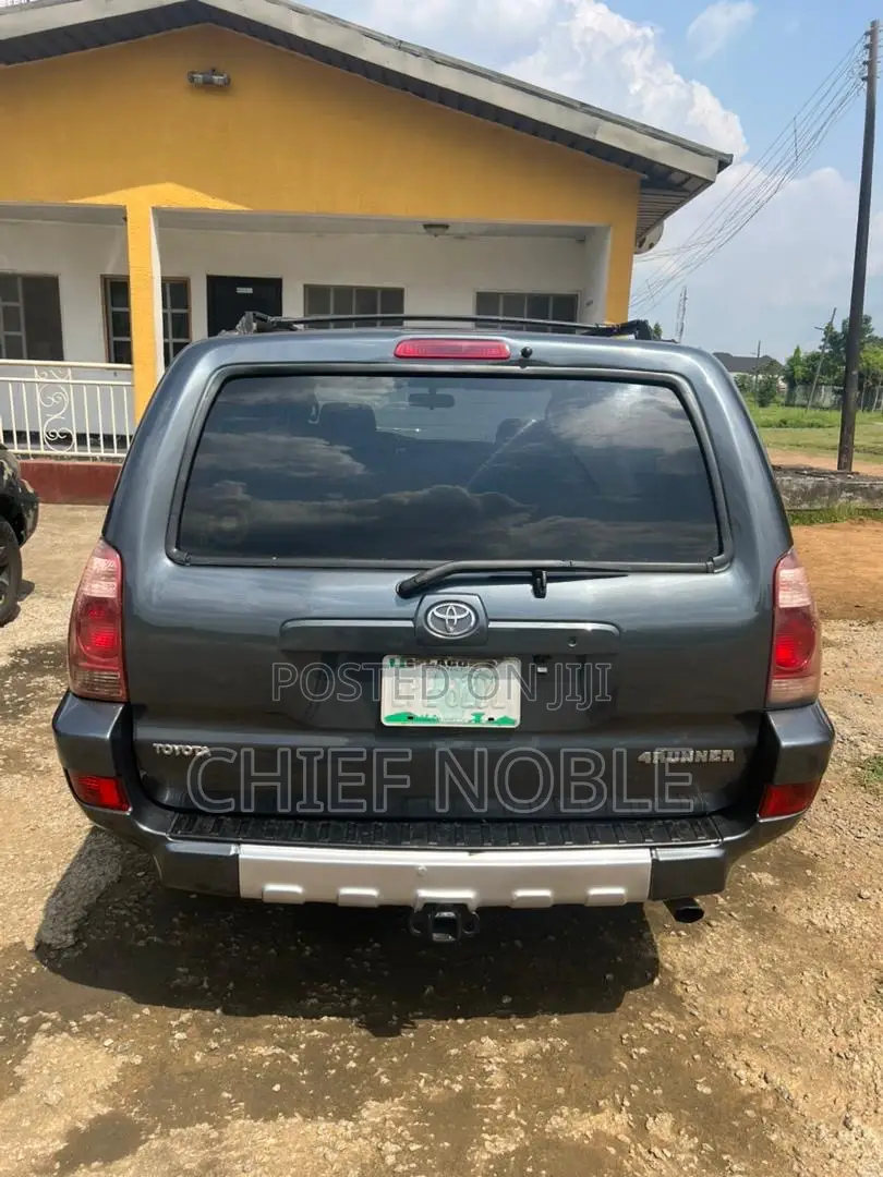 Toyota 4-Runner Limited V6 2005 Gray